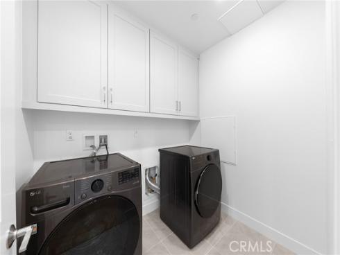 9335 Astor , Irvine, CA