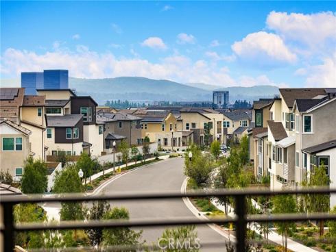 9335 Astor , Irvine, CA