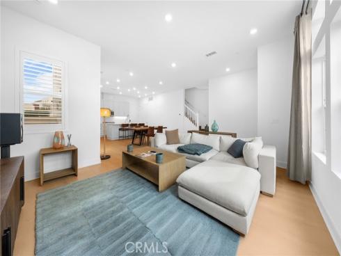 9335 Astor , Irvine, CA