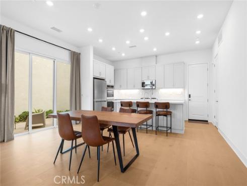 9335 Astor , Irvine, CA