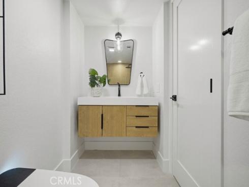 41 Cape Cod , Irvine, CA