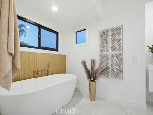 41 Cape Cod , Irvine, CA