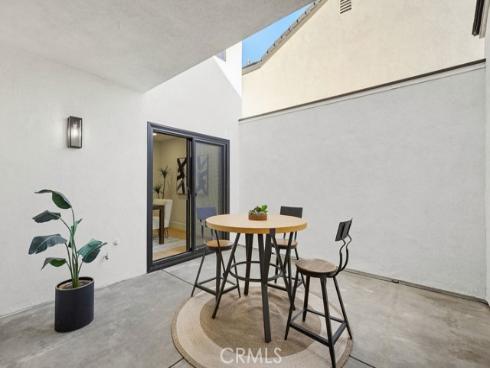 41 Cape Cod , Irvine, CA