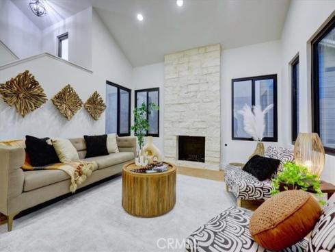 41 Cape Cod , Irvine, CA