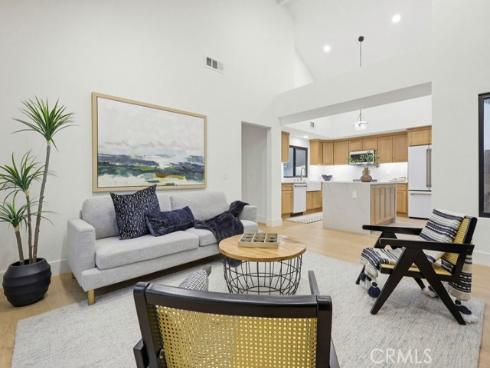 41 Cape Cod , Irvine, CA