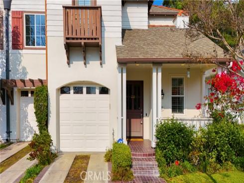 82 Winslow , Irvine, CA