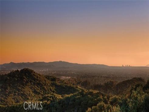 548  Peninsula  , Irvine, CA