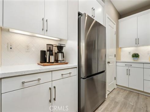 121 Excursion , Irvine, CA