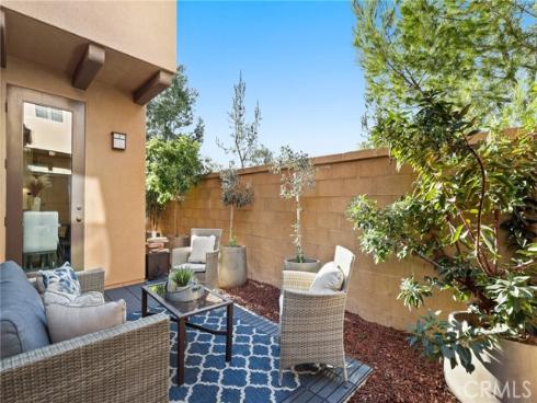 121 Excursion , Irvine, CA