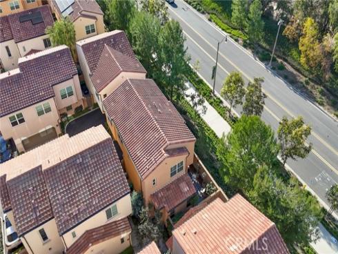 121 Excursion , Irvine, CA