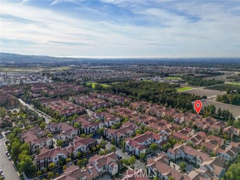 121 Excursion , Irvine, CA