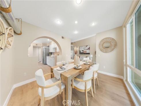 136 Pineview , Irvine, CA