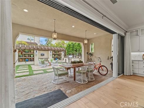 208 Radial , Irvine, CA