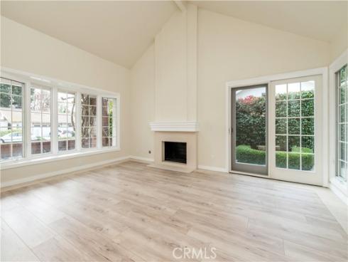 4985 Paseo De Vega , Irvine, CA