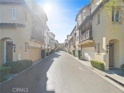 68 Dovetail , Irvine, CA