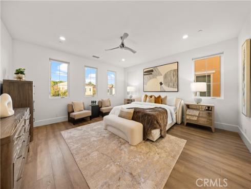 65 Glacier , Irvine, CA