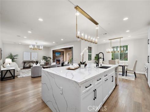 106 Fieldwood , Irvine, CA