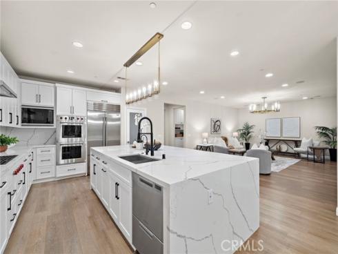 106 Fieldwood , Irvine, CA