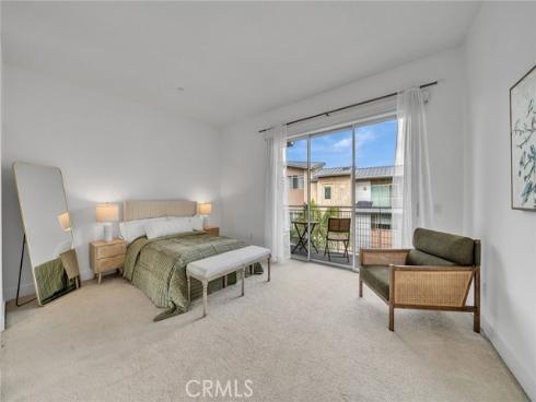 726 Rockefeller , Irvine, CA