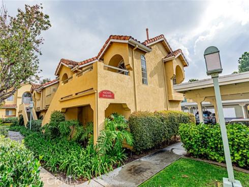 55 Alicante Aisle, #62 , Irvine, CA