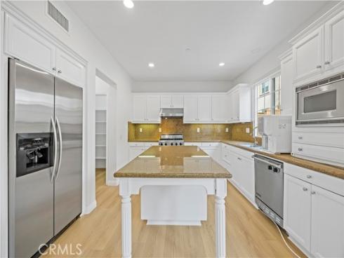 22 Arborside , Irvine, CA