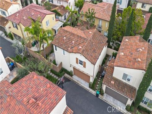 22 Arborside , Irvine, CA