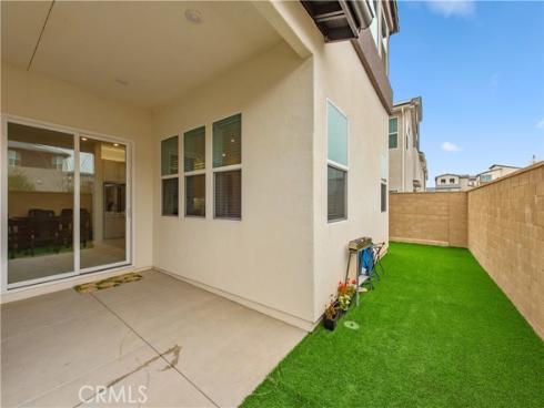 608 Grizzly , Irvine, CA