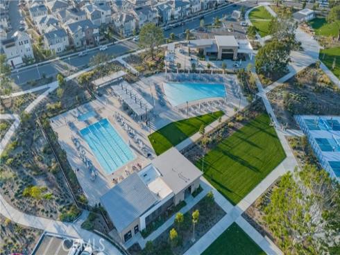 608 Grizzly , Irvine, CA