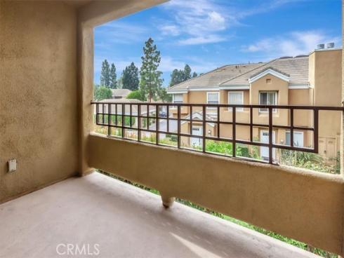 70 Lehigh Aisle , Irvine, CA