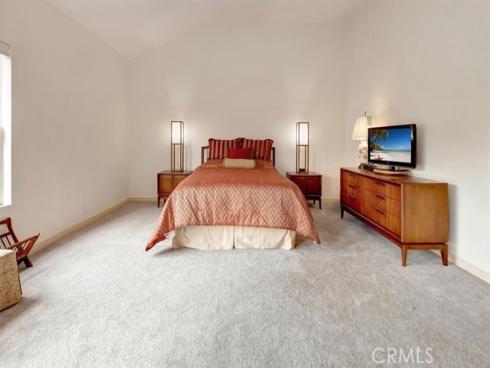 70 Lehigh Aisle , Irvine, CA