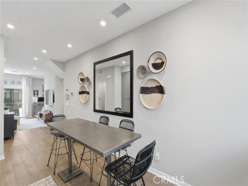 206 Placemark , Irvine, CA