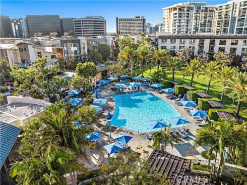 111 Bowery , Irvine, CA