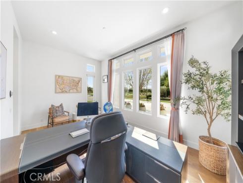 83  Lunar  , Irvine, CA