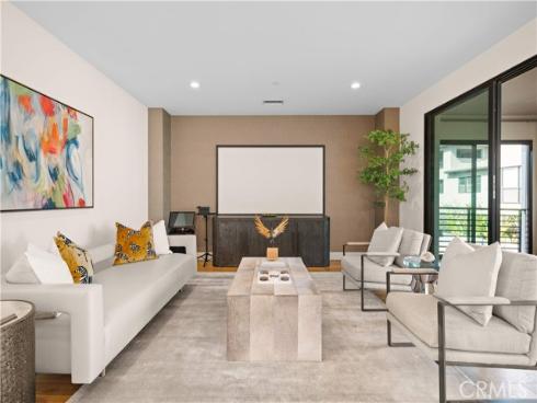 83  Lunar  , Irvine, CA