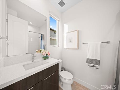 83  Lunar  , Irvine, CA