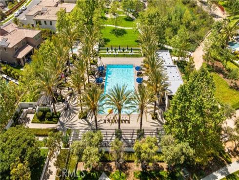 83  Lunar  , Irvine, CA