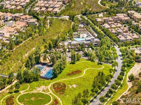 83  Lunar  , Irvine, CA