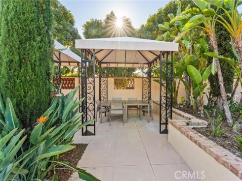 121 Calypso , Irvine, CA