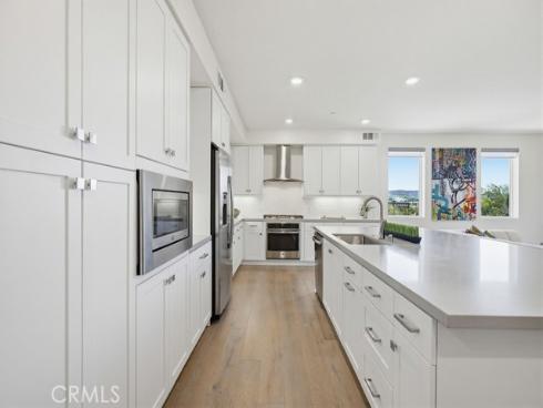 130 Tribeca , Irvine, CA
