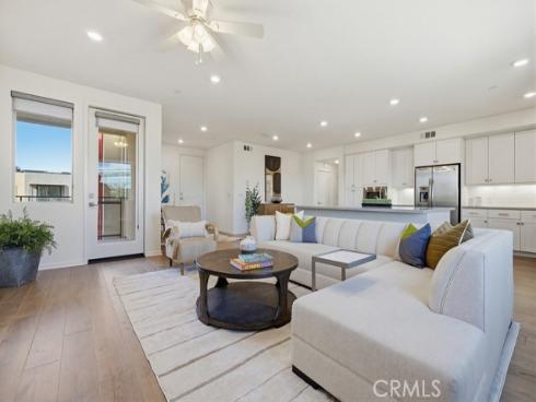 130 Tribeca , Irvine, CA