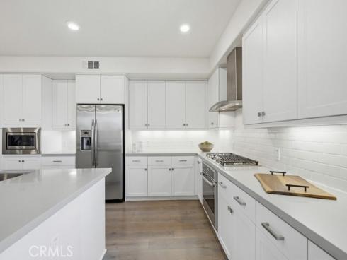 130 Tribeca , Irvine, CA
