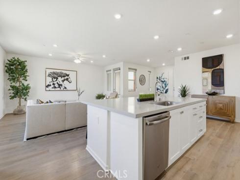 130 Tribeca , Irvine, CA