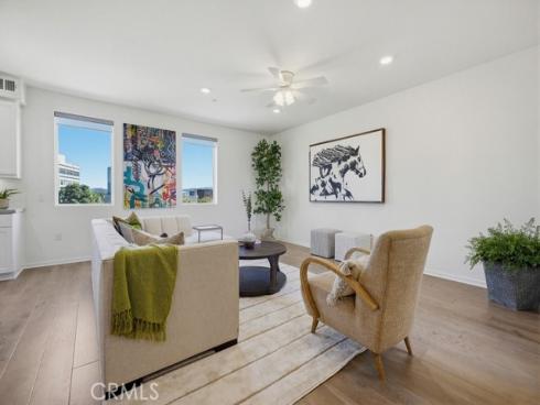 130 Tribeca , Irvine, CA