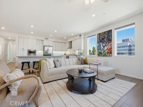 130 Tribeca , Irvine, CA