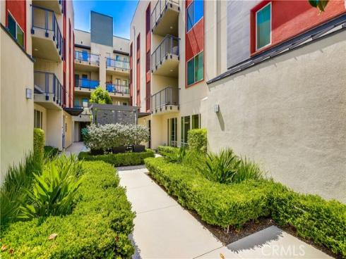 130 Tribeca , Irvine, CA