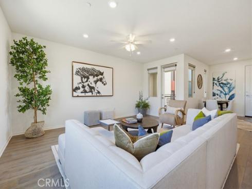 130 Tribeca , Irvine, CA
