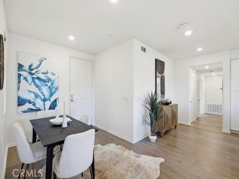 130 Tribeca , Irvine, CA