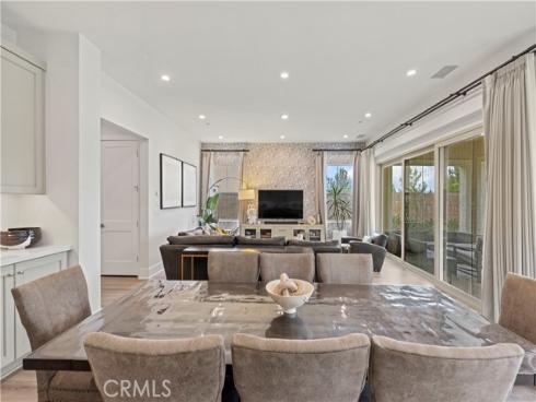 63 Longchamp , Irvine, CA