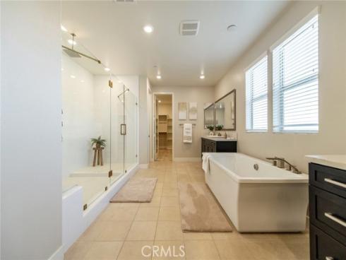 113 Measure , Irvine, CA