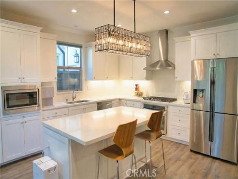 109 Sugar Cane , Irvine, CA